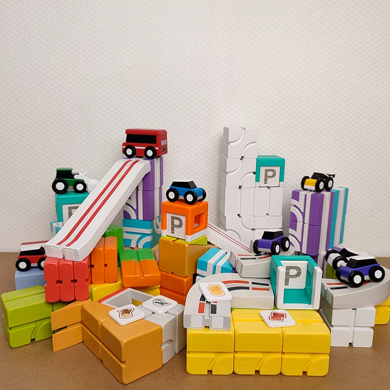 Qbi 2026 Big Stunt Arena Box + BOX ZDARMA