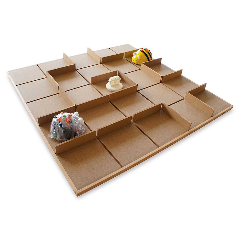 Bee-Bot a Blue-Bot dřevěné bludiště