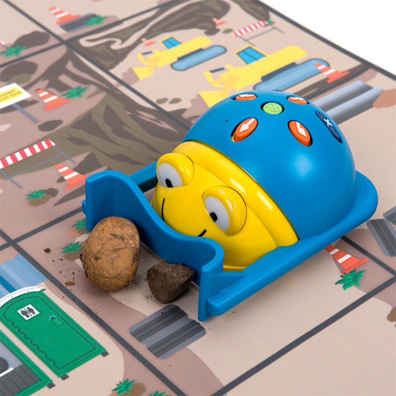 Bee-Bot a Blue-Bot sada radlic