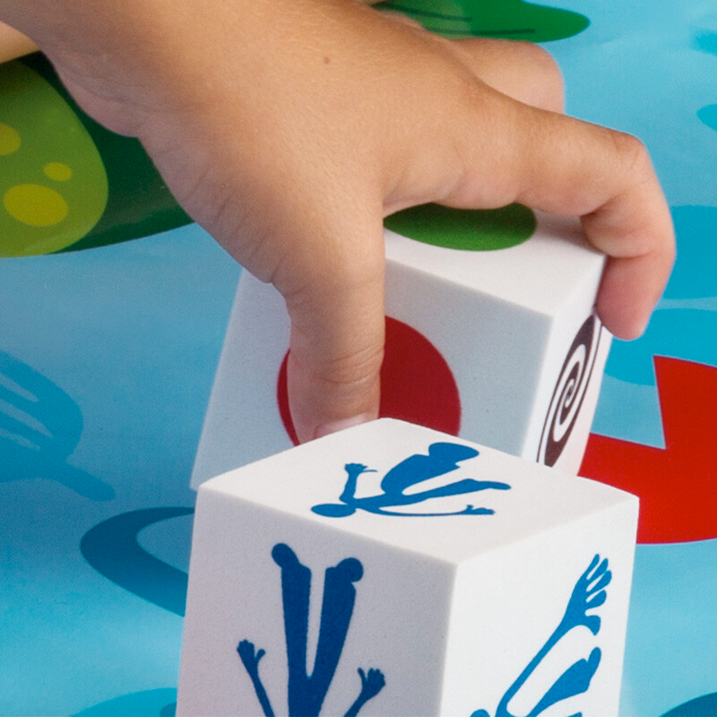 Cayro 162 - Crisscross